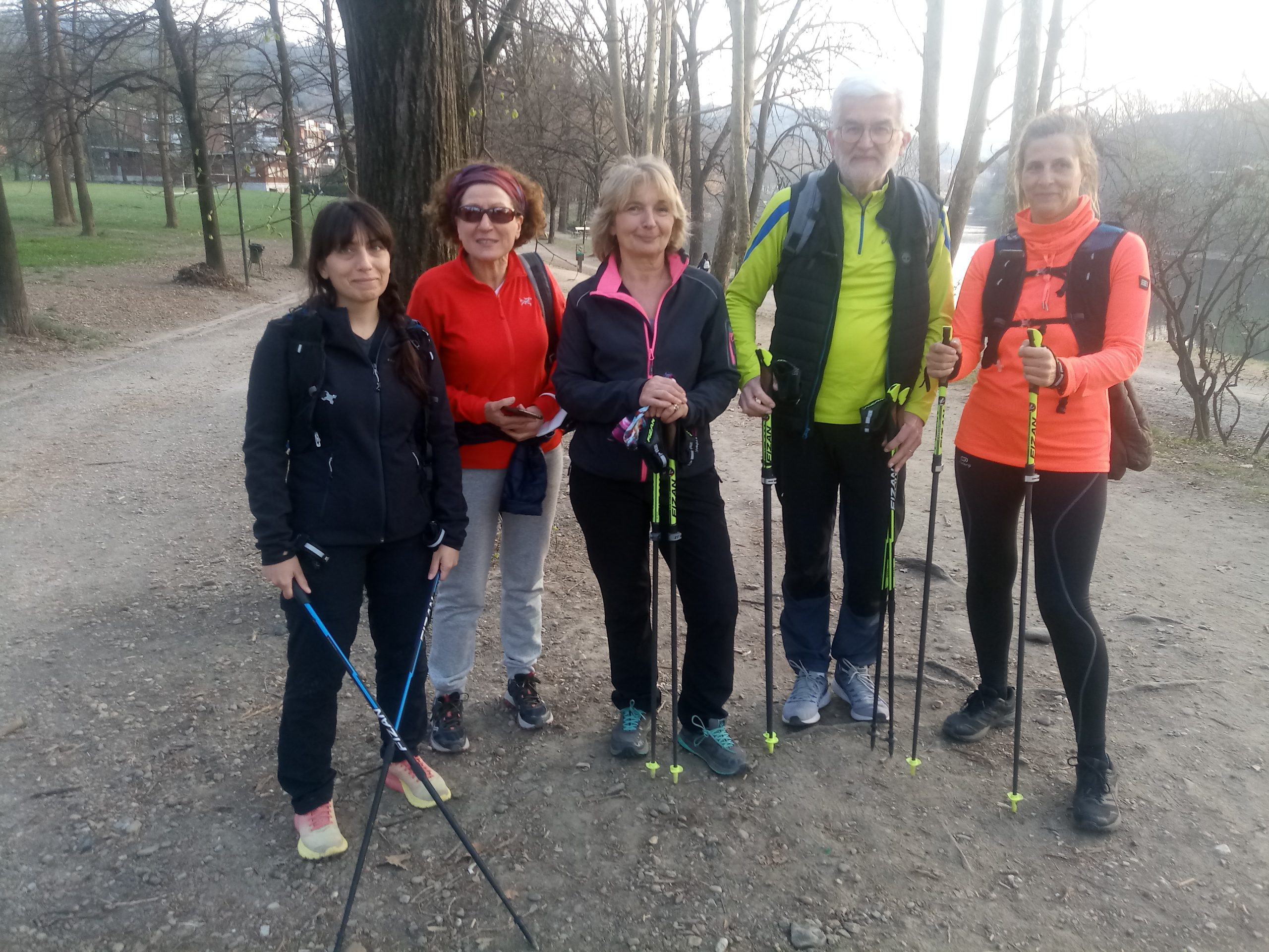 cos'è il nordic walking camminata nordica